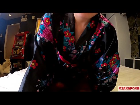 ❤️ Neska cosplay gazteak sexua orgasma arte maite du zaldizko emakume baten zorrotada batekin eta putzarekin. Japoniako jantzi tradizionalarekin, puxi iletsua eta titi ederrak dituen neska asiarra, afizionatuen bideoan, jostailu putzekin masturbazioa erakusten duena. Sakura 3 OSAKAPORN. ️❌ Porno fb gugan